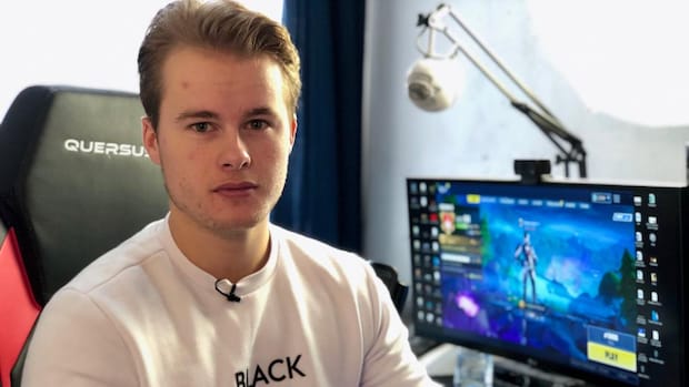 Jonge Hackers Verdienen Grof Geld Met Fortnite-Hacks' | Rtl Nieuws