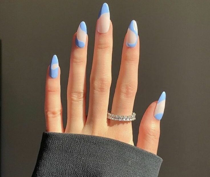 Fan Outfits Account On Twitter | Blue Acrylic Nails, Short Acrylic Nails,  Almond Acrylic Nails