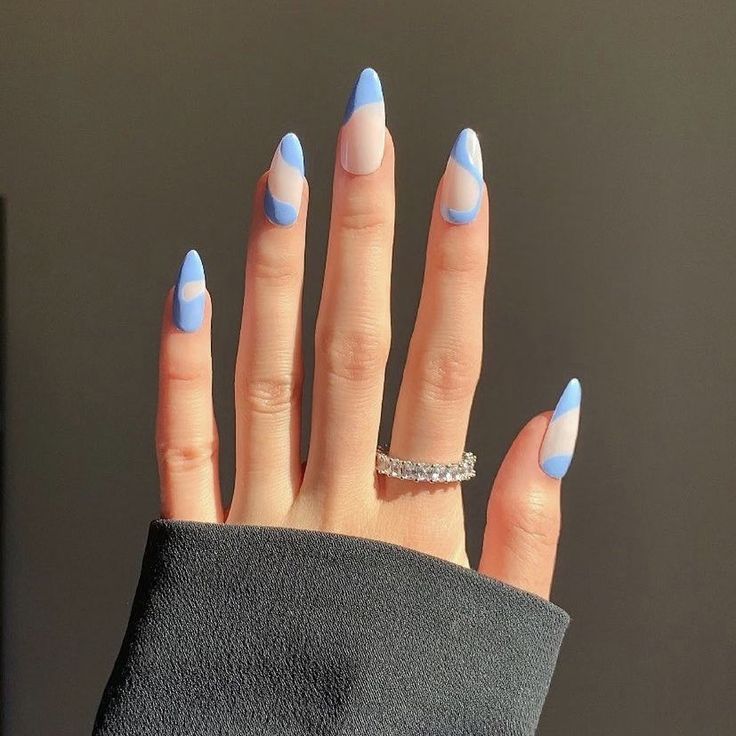 Fan Outfits Account On Twitter | Blue Acrylic Nails, Short Acrylic Nails,  Almond Acrylic Nails