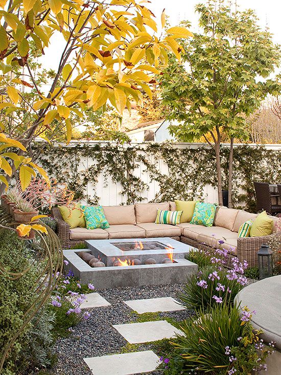 These 10 Firepit Seating Ideas Will Make Your Outdoor Space Cozy