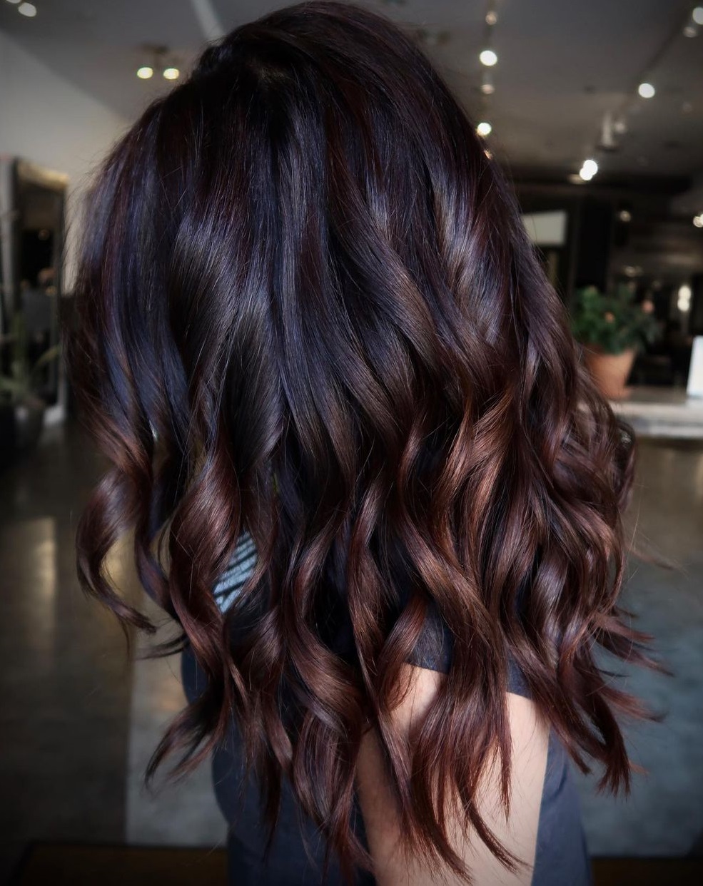 50 Astonishing Chocolate Brown Hair Ideas For 2023 - Hair Adviser