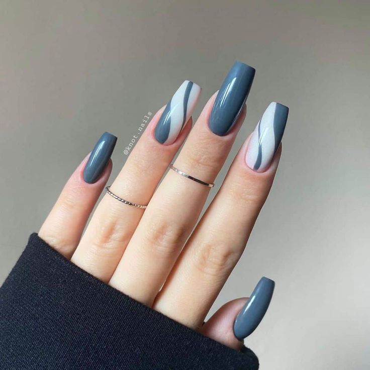 Top 36 Amazing Winter Nail Design Ideas 2022 (Simple & Extravagant ) |  Acrylic Nails Coffin Short, Fashion Nails, Stylish Nails