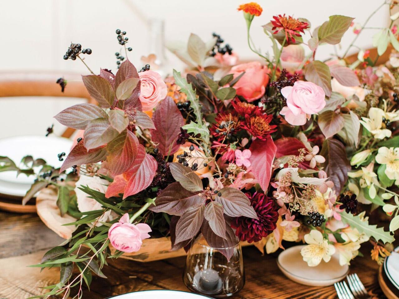 33 Fall Wedding Centerpieces: Rustic, Elegant & More