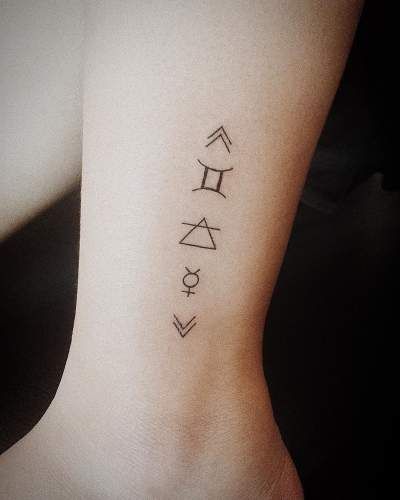 60 Best Gemini Tattoos Ideas - Hike N Dip | Gemini Tattoo, Gemini Tattoo  Designs, Gemini Sign Tattoo