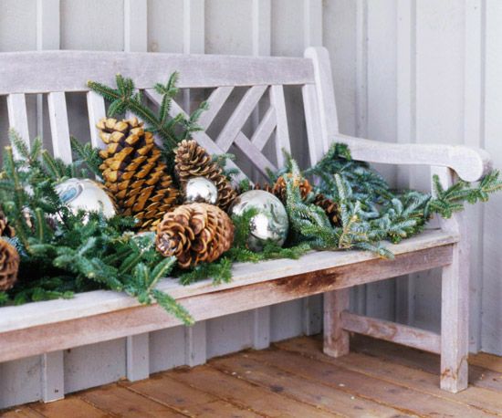 31 Outside Christmas Decorating Ideas To Bring The Cheer This Year | Outdoor  Holiday Decor, Christmas Decorations, Holiday Decor