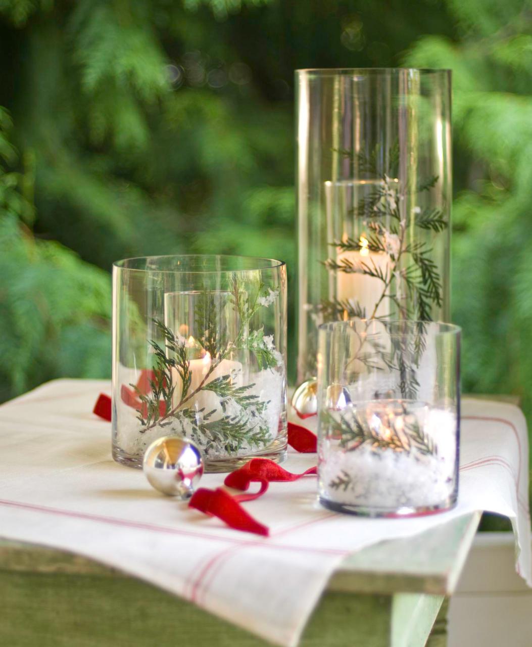 50 Easy Christmas Centerpiece Ideas | Midwest Living