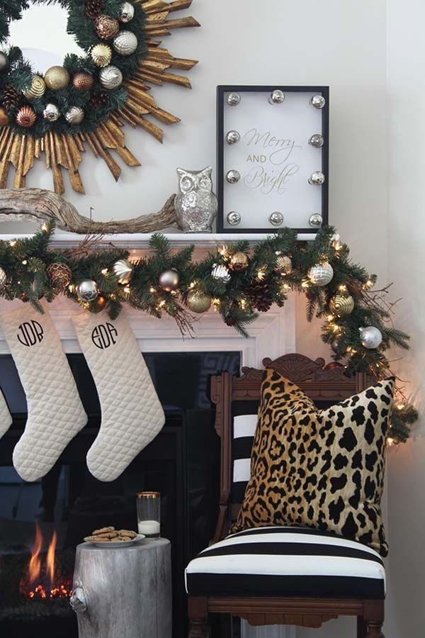 Remodelaholic | A Black, White And Gold Christmas