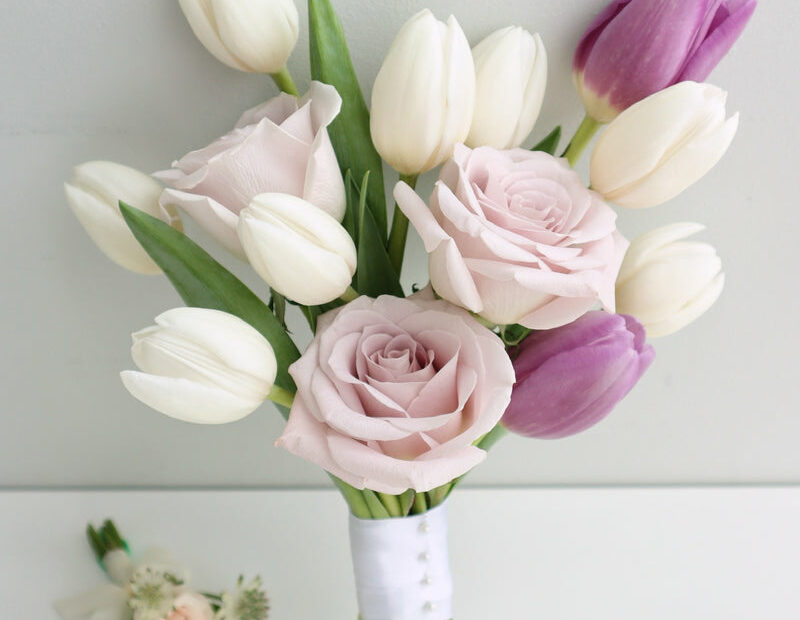 White Tulip With Purple Rose Bouquet - Perfect For Weddings - Order Now –  White Dew Flower