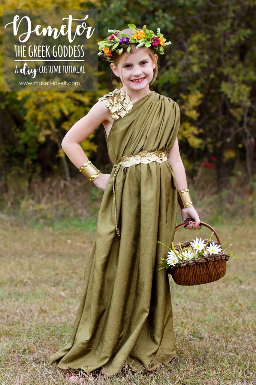 12 Best Greek God And Goddess Costumes For Halloween