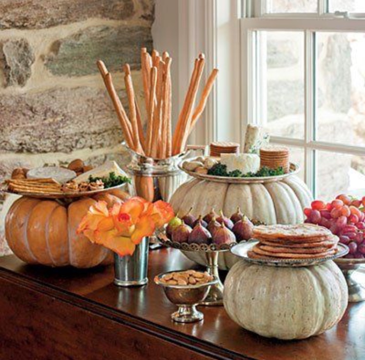 10 Styling Tips For Your Halloween Party Food Table