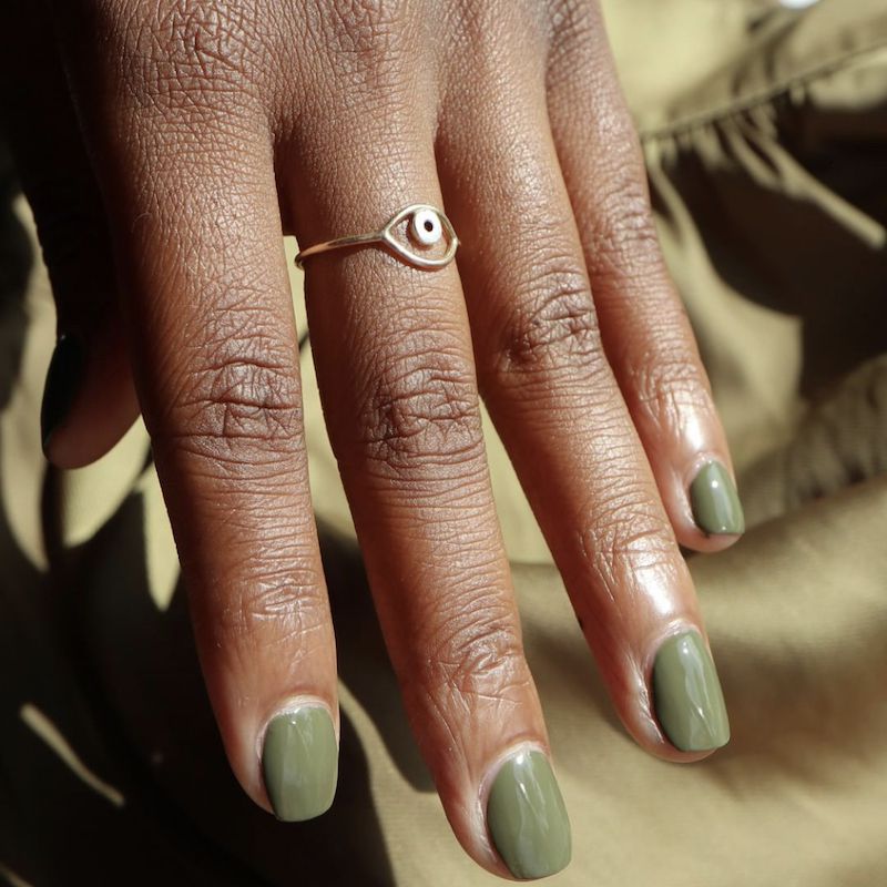 50 Gorgeous Nail Colors For Dark Skin That Play Up Your Melanin