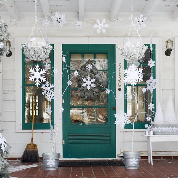 50+ Fabulous Outdoor Christmas Decorations For A Winter Wonderland