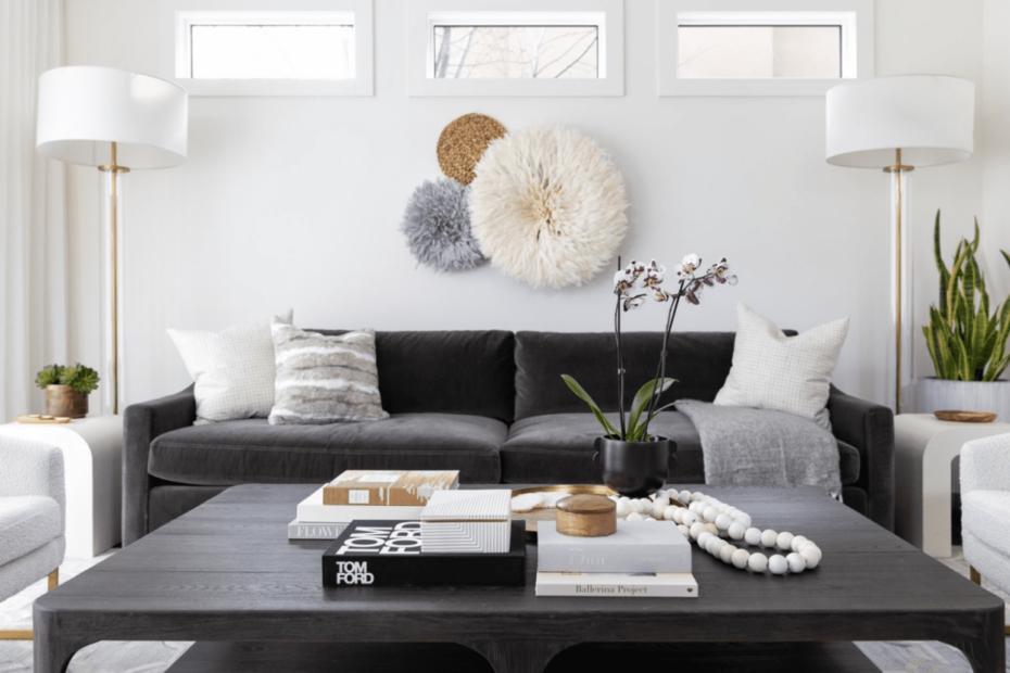 40 Subtle Yet Stylish Ideas For Gray Sofas In The Living Room