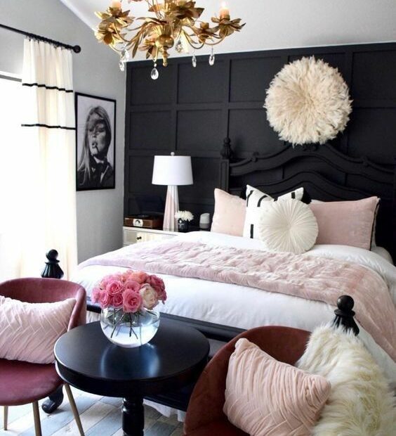 25 Refined Pink And Black Bedroom Decor Ideas - Digsdigs