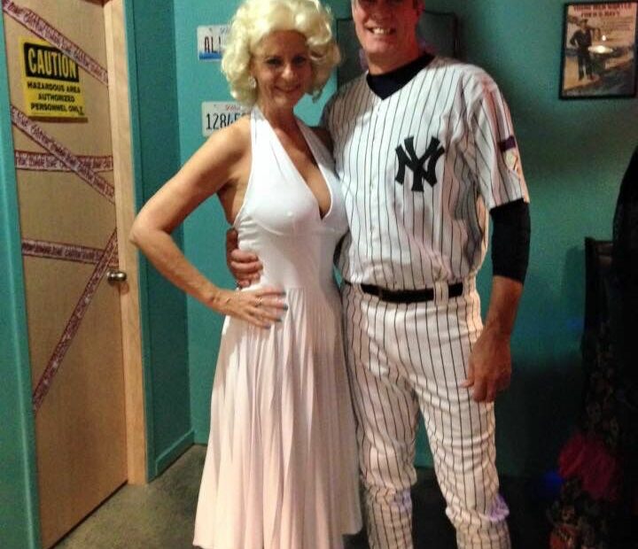 Couples Costume-Joe Dimaggio And Marilyn Monroe | Couples Costumes, Couple  Halloween Costumes, Marilyn Monroe Halloween Costume