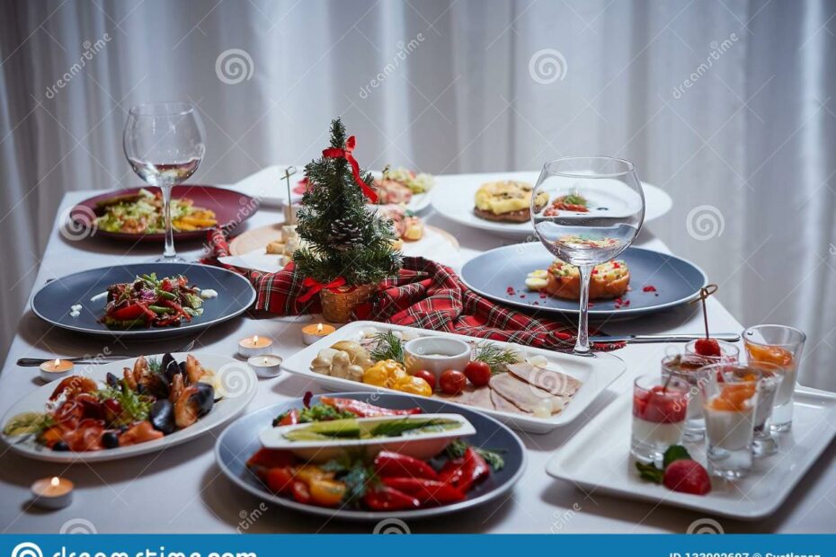 Beautifully Set Table In Christmas.Beautiful Christmas Table Setting. Stock  Image - Image Of Glass, Lunch: 133902697