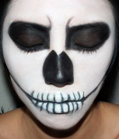 8 Best Men Skeleton Makeup Tutorial Ideas | Skeleton Makeup, Halloween  Make, Skeleton Makeup Tutorial