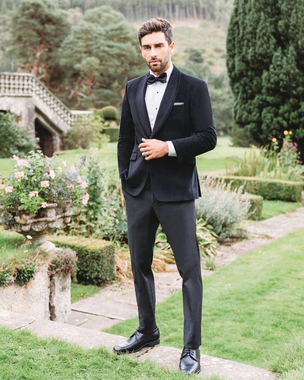 Black Wedding Suit For Groom: 18 Stylish Ideas + Faqs