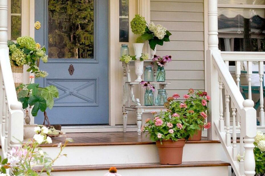 14 Ideas For Front Porch Steps That Add Instant Curb Appeal