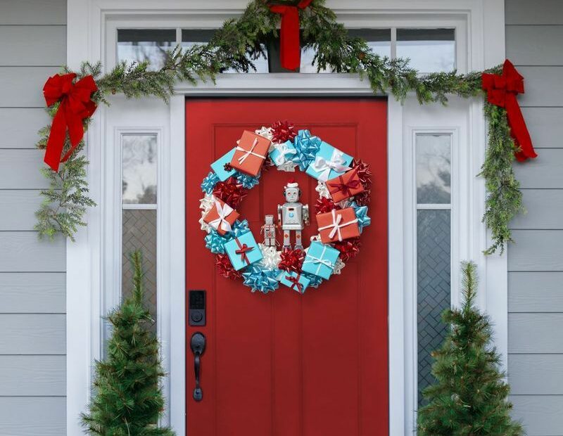 30+ Best Diy Christmas Door Decorations - How To Decorate Your Door For  Christmas