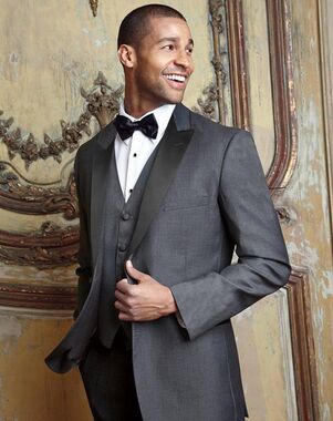 Gray Wedding Suits & Tuxedos | The Knot