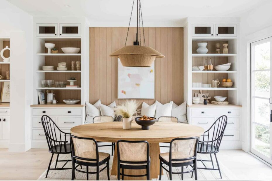 33 Standout Dining Table Décor Ideas