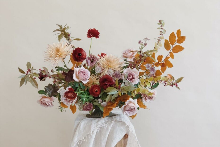 18 Fall Flower Arrangements - Create A Gorgeous Floral Centerpiece