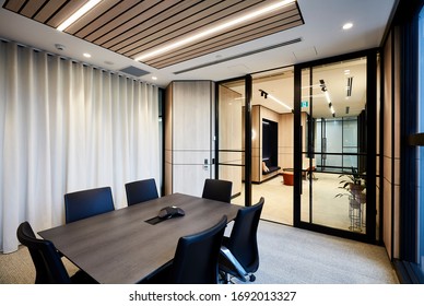 37,628 Small Office Interior Images, Stock Photos & Vectors | Shutterstock