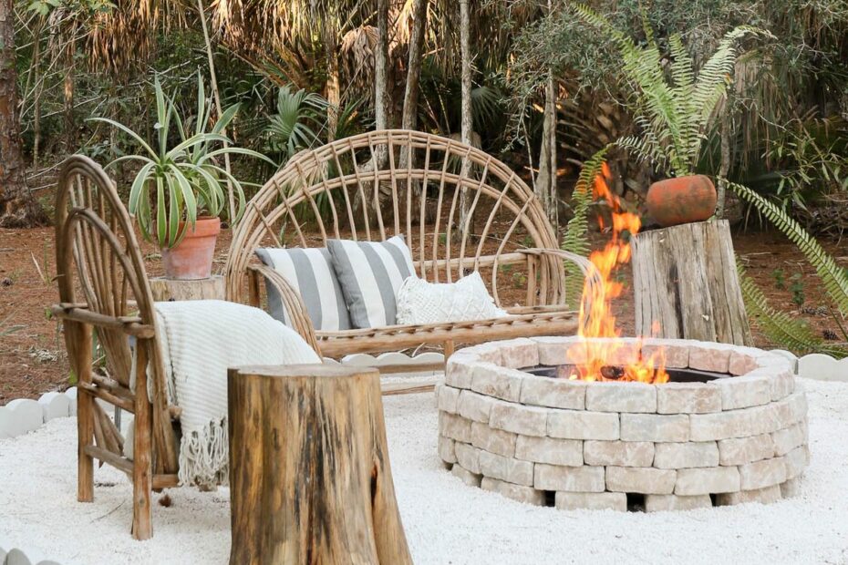 12 Best Outdoor Fire Pit Ideas - Diy Backyard Fire Pit Ideas