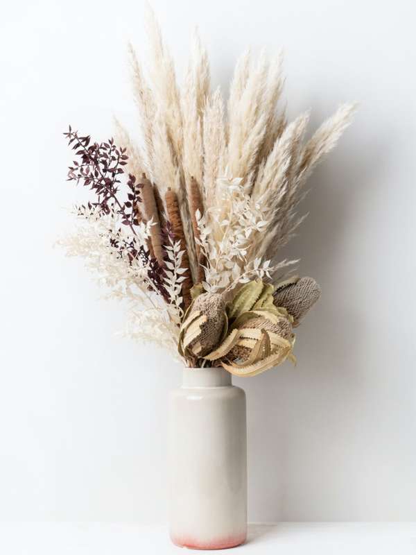 13 Eye-Popping Ways To Decorate With Pampas Grass At Home - Bob Vila