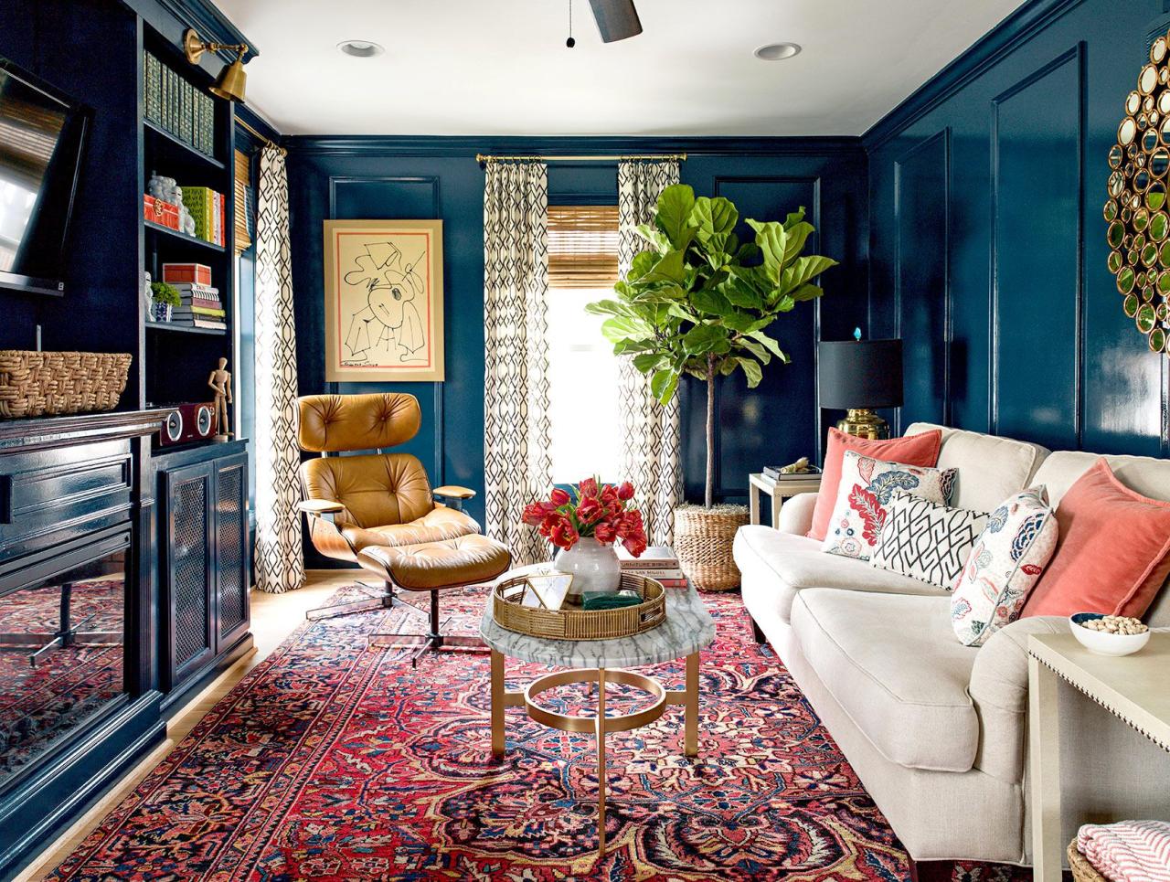 17 Distinctive Ways To Decorate With Blue Walls In Every Shade