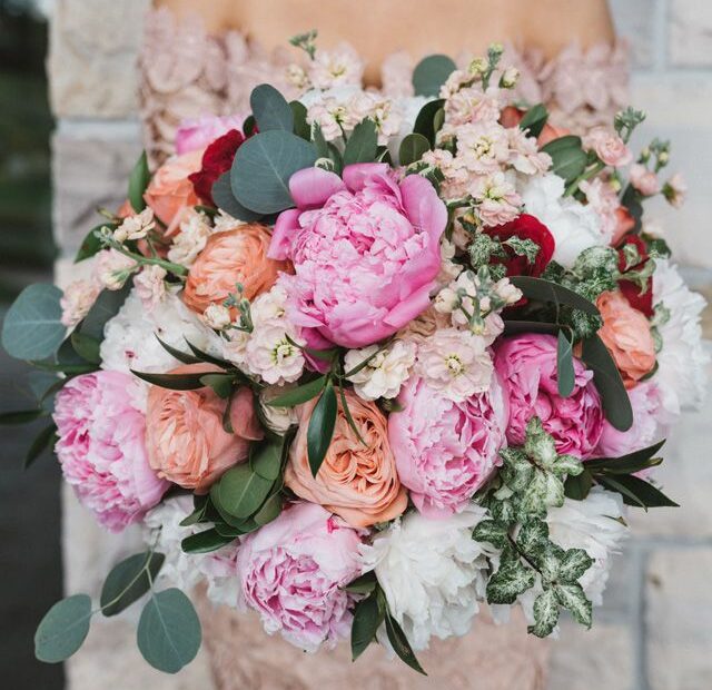 40 Perfect Peony Wedding Bouquets