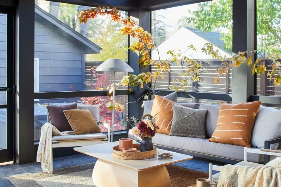 30 Enclosed Porch Ideas To Make You Want To Sit And Stay A While