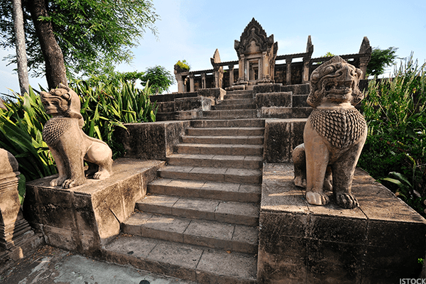 10 Mind-Blowing Undiscovered Temples To Visit On Your Next Vacation -  Thestreet