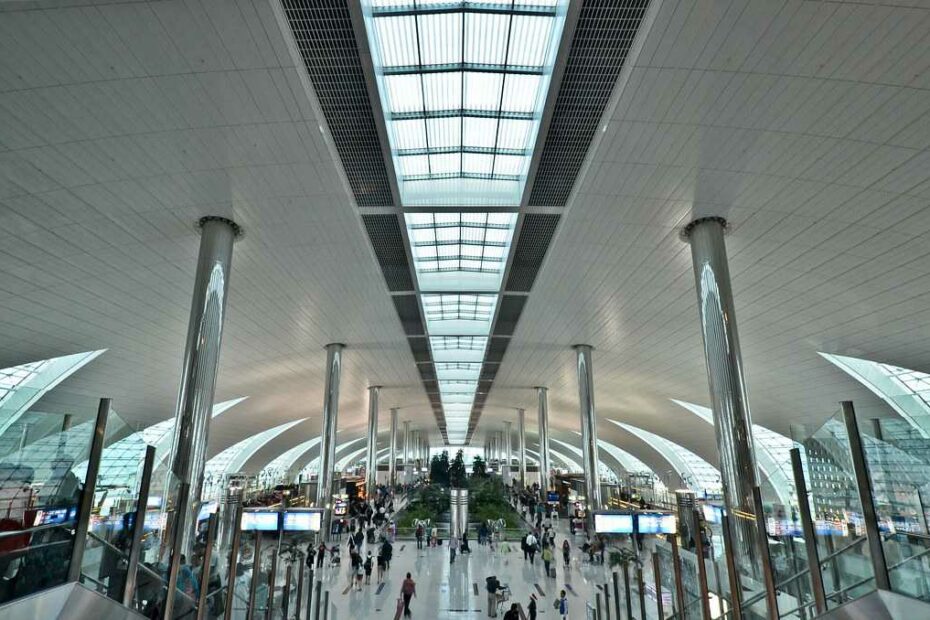 Airports In Dubai: Dubai Intl Airport & Dubai World Terminal