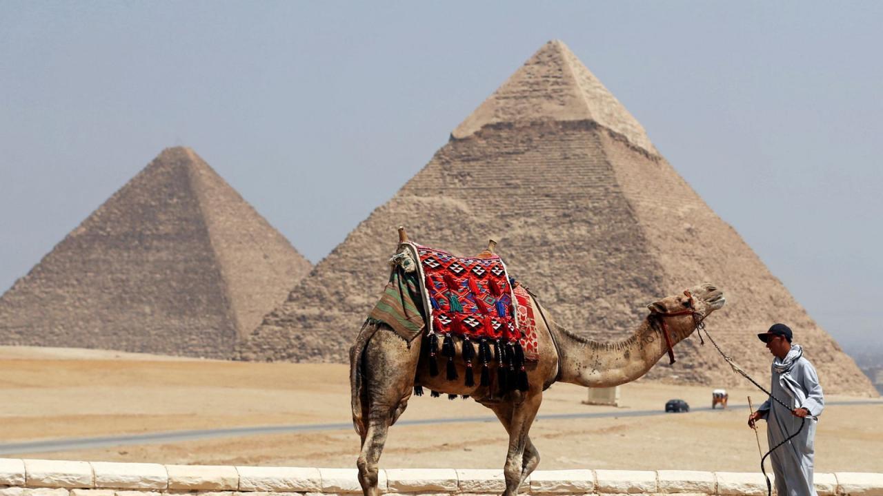 Great Pyramid Of Giza Can Focus Pockets Of Energy In Its Chamber,  Scientists Say | Offbeat News | Sky News