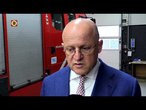 Minister van justitie en veiligheid Grapperhaus hoorde drie zaken in de Tilburgse brandweerkazern...