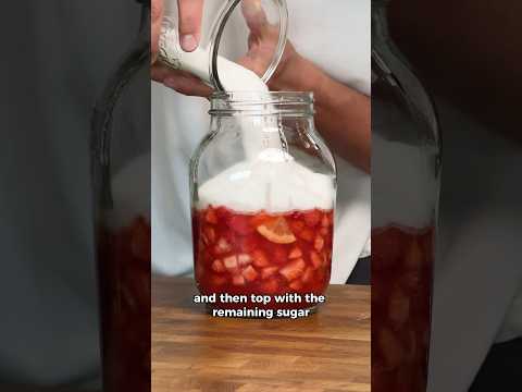 Fresh strawberry syrup