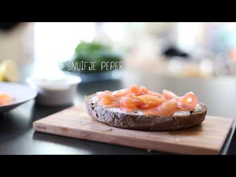 Toast met zalm & kruidenkaas